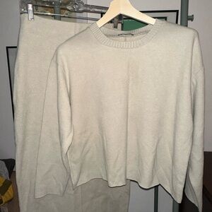 Zara Casual Gray Sweater / Skirt Set